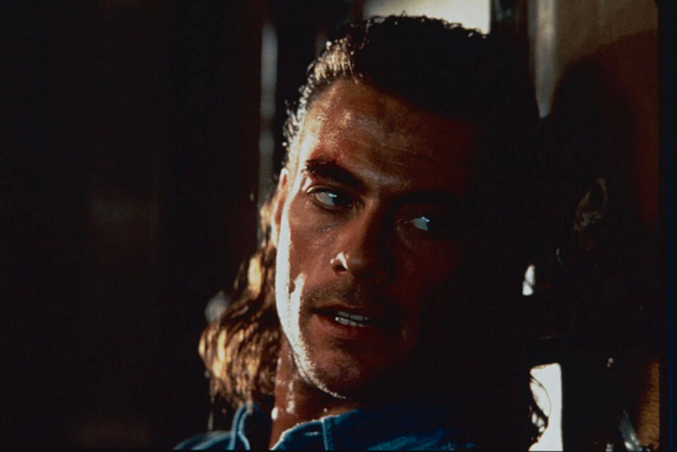 Hard target 56 universal dias woo