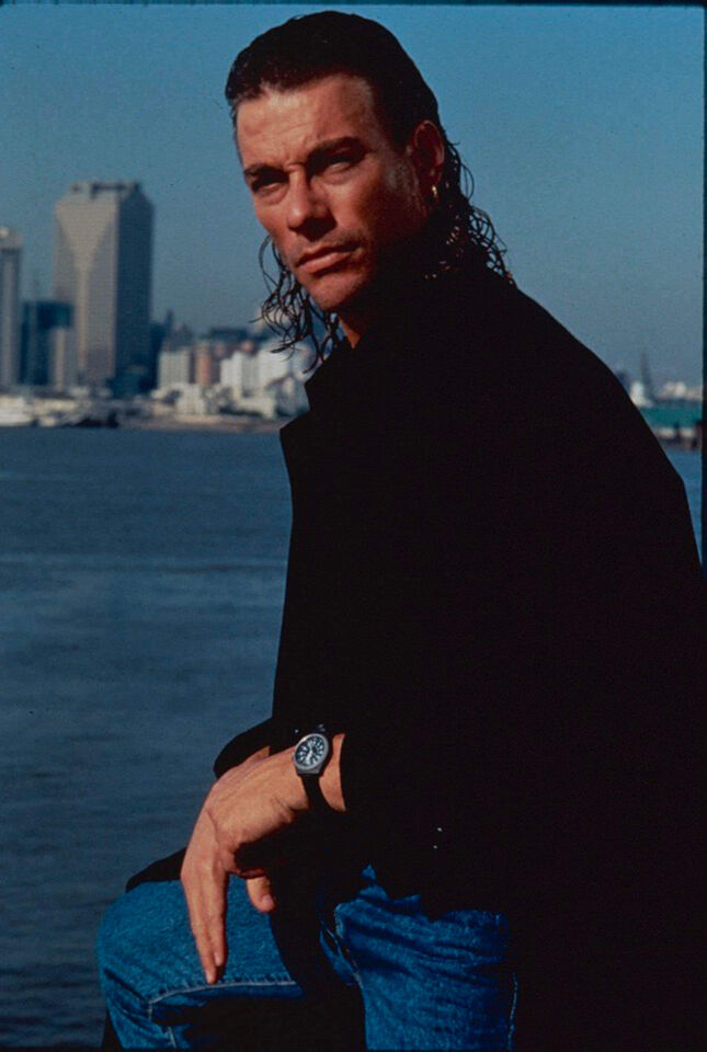 Hard target 66 universal dias woo