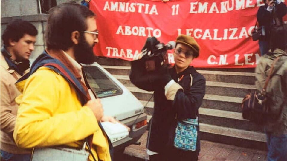 DESPUES DE PARTE 1 NO SE OS PUEDE DEJAR SOLOS 01