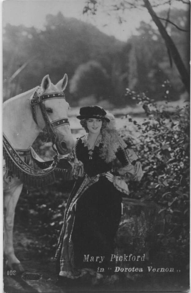 Dorothy vernon of haddon hall 21 Neilan