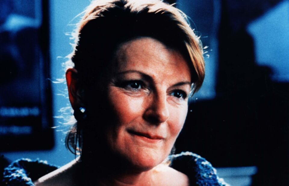 Secrets lies 1 Leigh