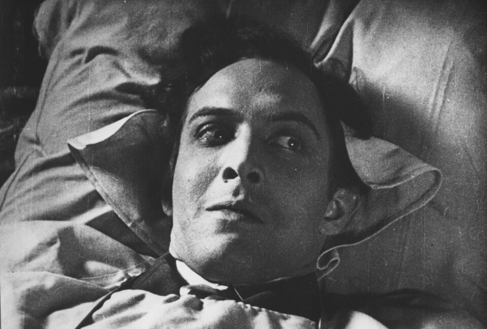 Chien andalou un 15 Bunuel